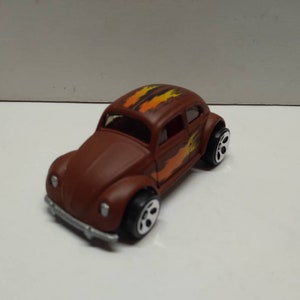 Hot wheels vw bug volkswagon beetle hot rod diecast car