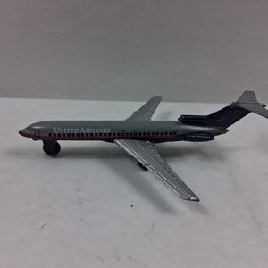 zee toys 製　Dyna Flites 15機　セット Intex/Zee Toys Dyna-Flites Diecast Supermarine Spitfire RAF