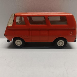 Tonka tiny van bus press steel car.