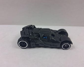 Hot wheels batmobile dc comics   Diecast toys