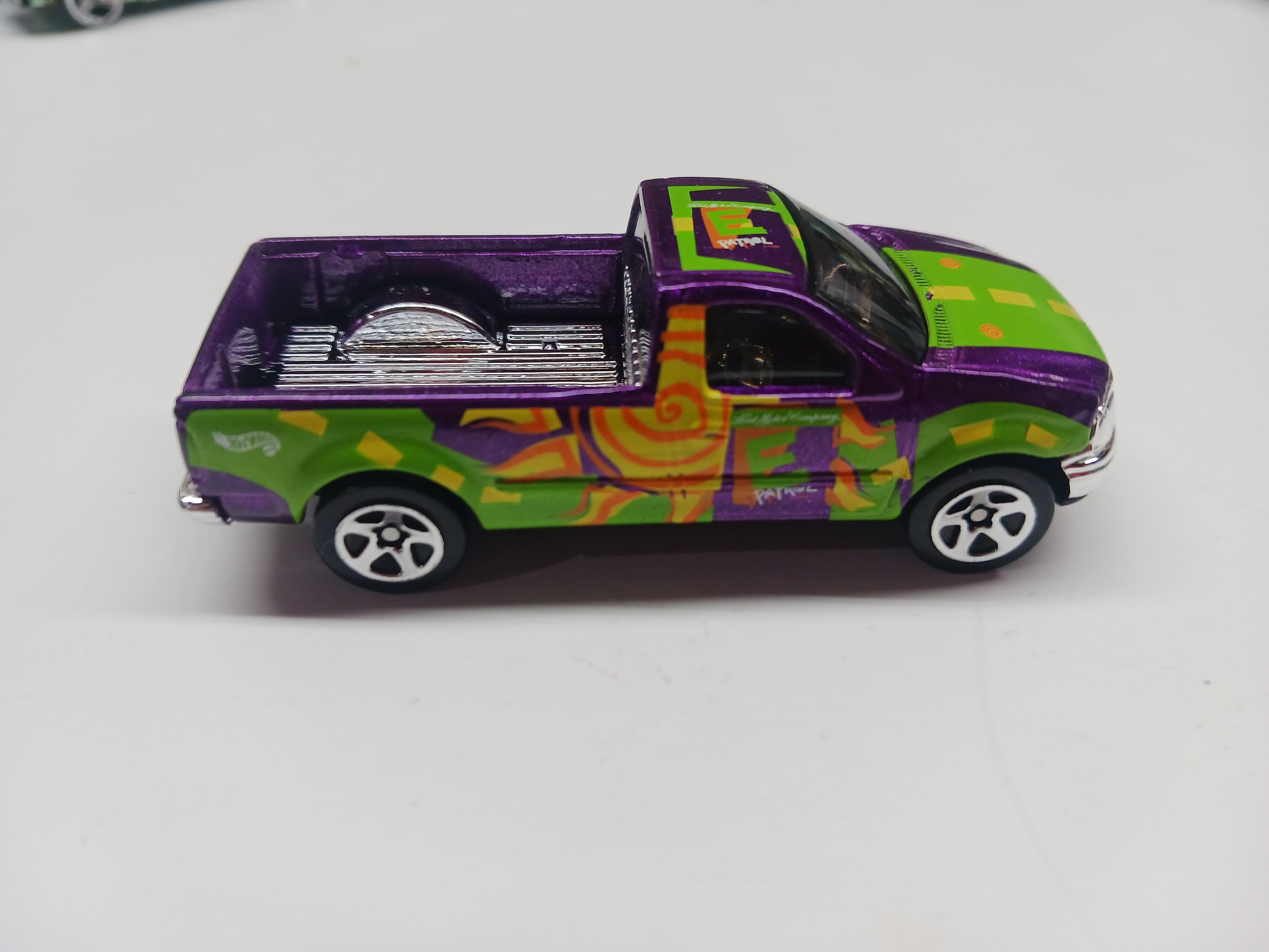 Hot Wheels Ford F-150 ミニカー 1997年製 Rare~1997 Hot~Wheels Ford~F-150 Metallic Blue | eBay