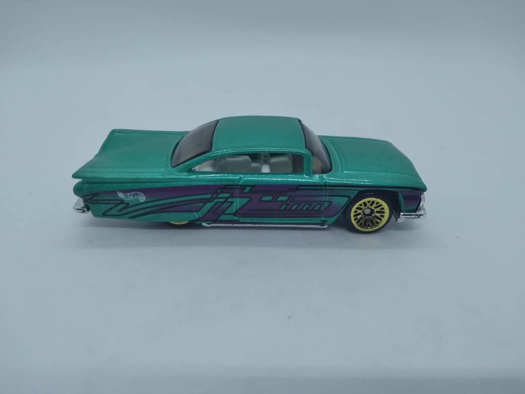 Hot Wheels 59 1959 Chevy Impala Low Rider in Mint Condition