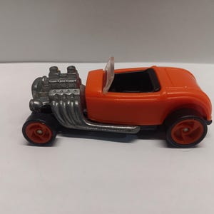 Hot wheels mc donalds hot rod car made in 1993 diecast car