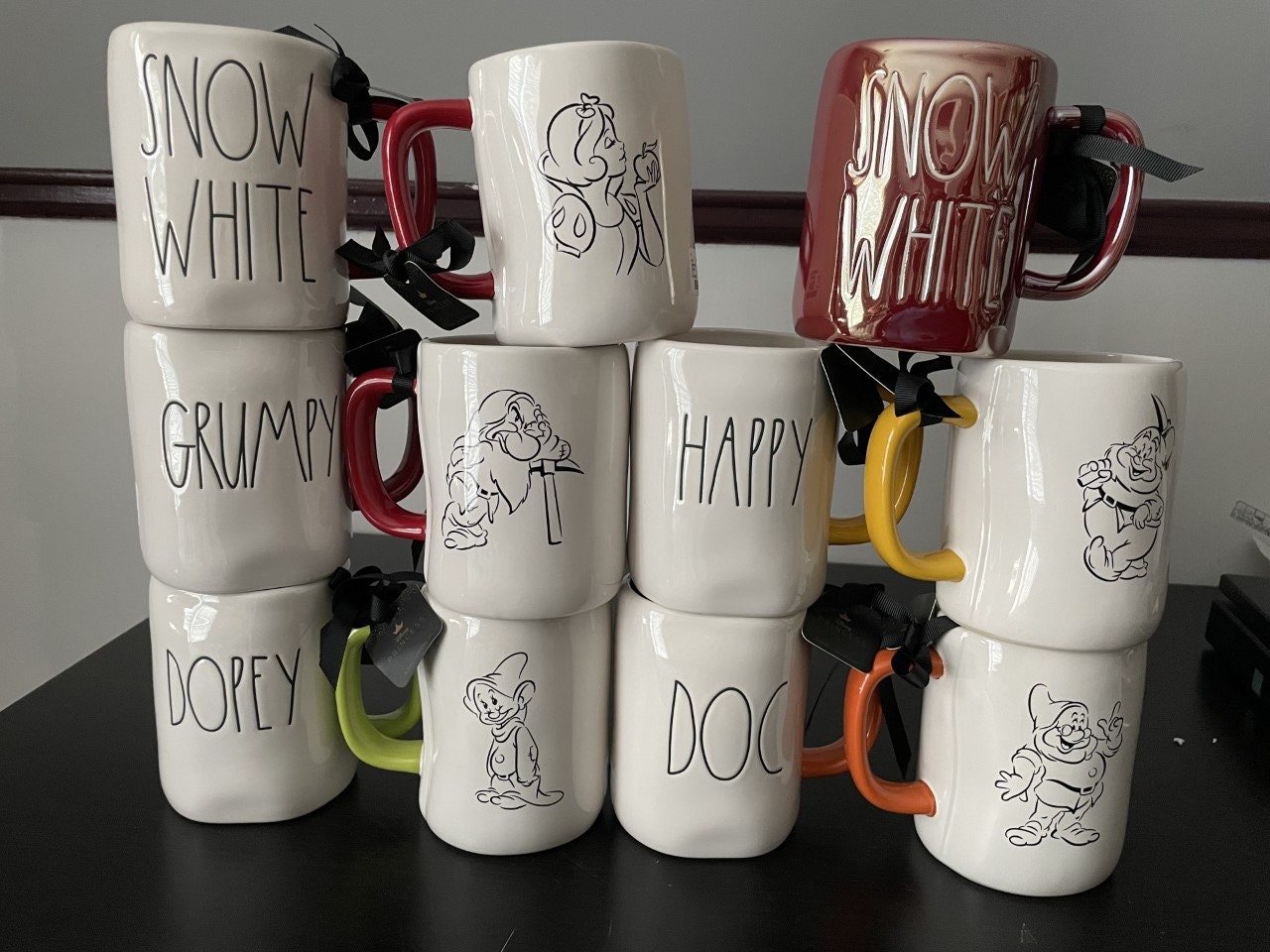 Disney Snow White & Seven Dwarfs W/dopey 3D Animation on Handle of Mug  Japan 