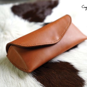 Leather Bag Pattern (PDF Files): Eye Glasses Case (with instruction guide)