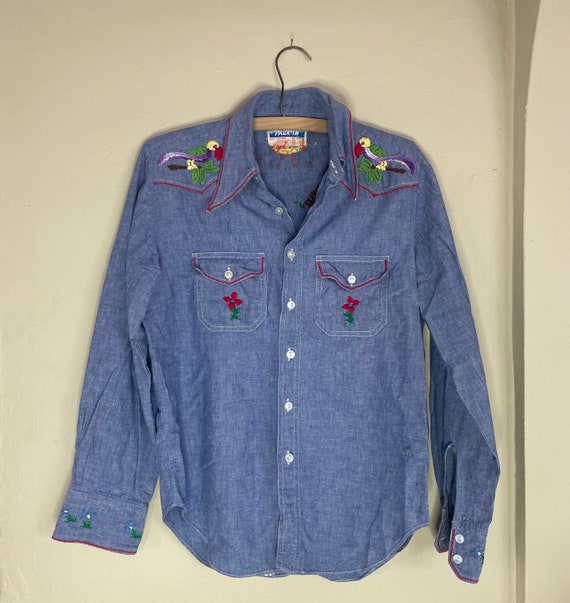 60s Pack-In Hand Embroidered Chambray Denim Shirt - image 1