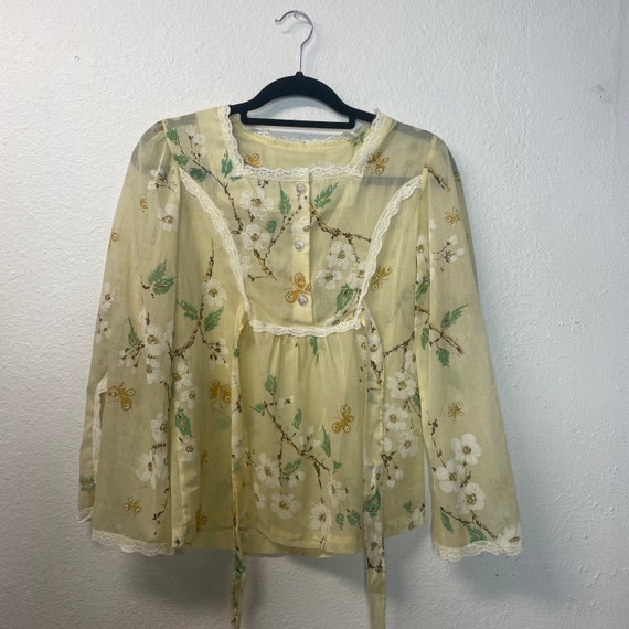 Vintage 60s/70s Butterfly Bell Sleeve Blouse - image 2