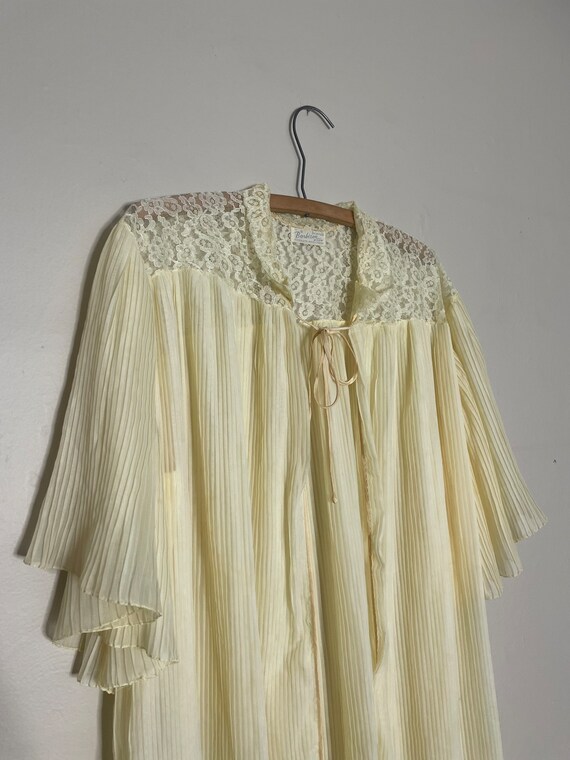 50s Barbizon Pale Yellow Duster Robe - image 3