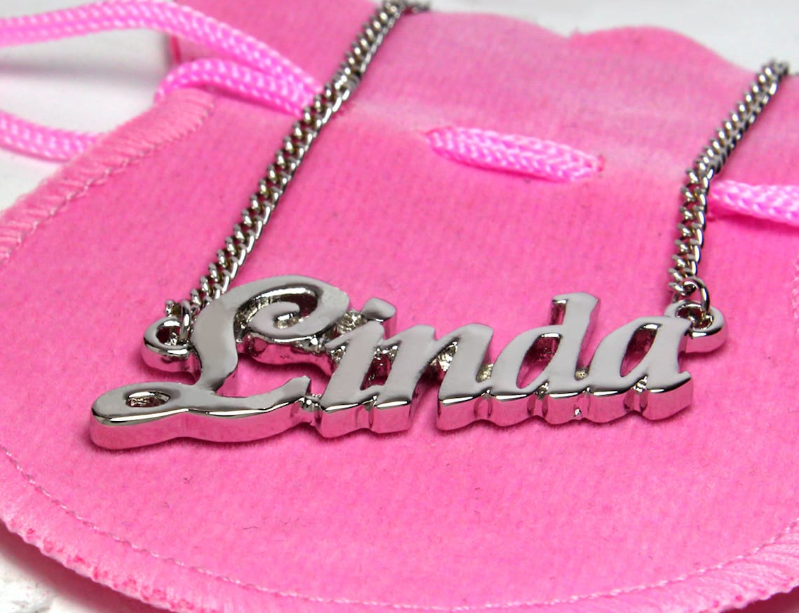 Linda Name Necklace Chain Pendant Fashionable Jewellery 18k Gold Plated