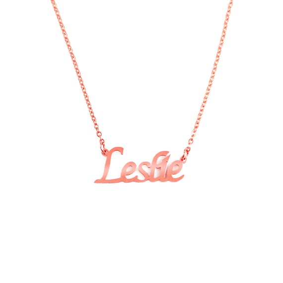 Leslie name best sale necklace