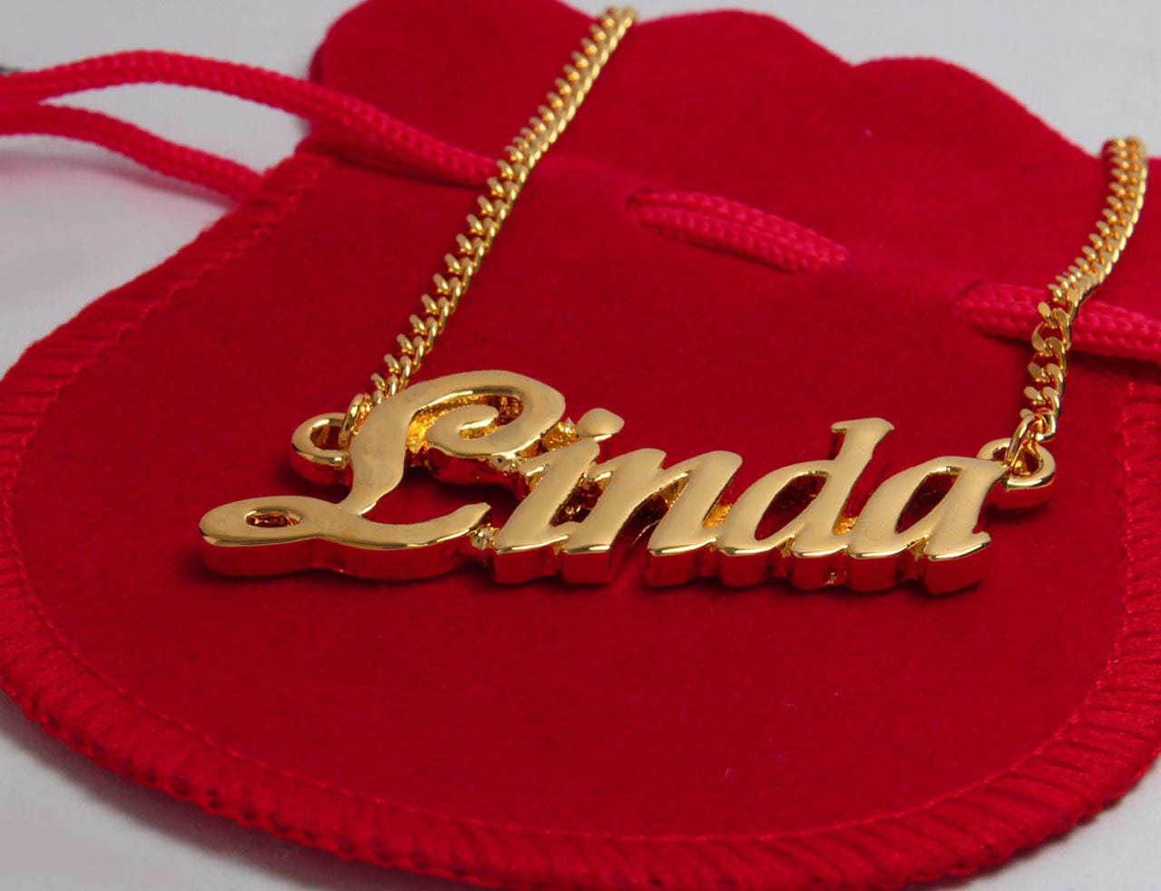 Linda Name Necklace Chain Pendant Fashionable Jewellery 18k Gold Plated