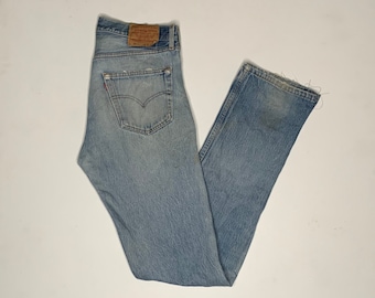 1990's Vintage Levis 501 Denim Jeans Distressed 33/36 Measured USA F17