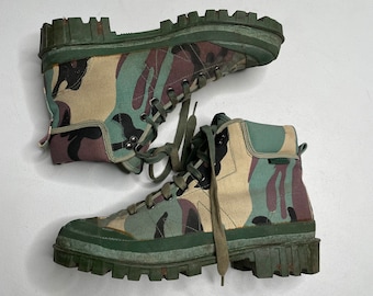 1980er Vintage Hi Tec Woodland Camo All Over Print Wanderstiefel Größe 11