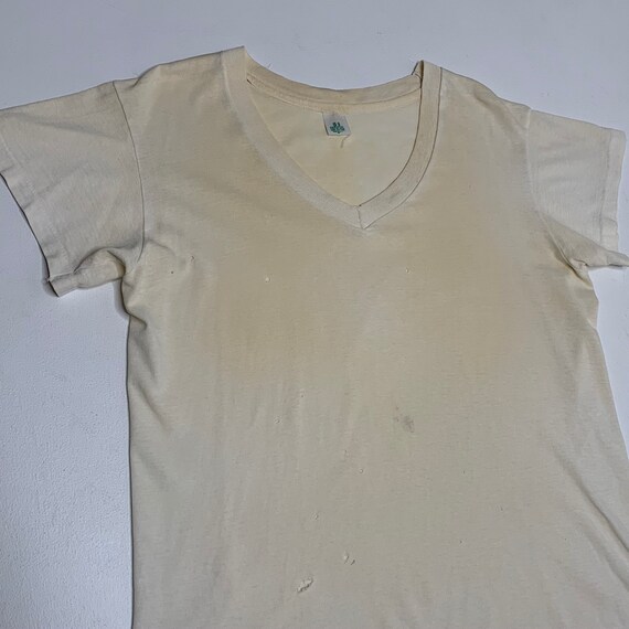 1970's Vintage White Cotton V Neck T shirt Distre… - image 2