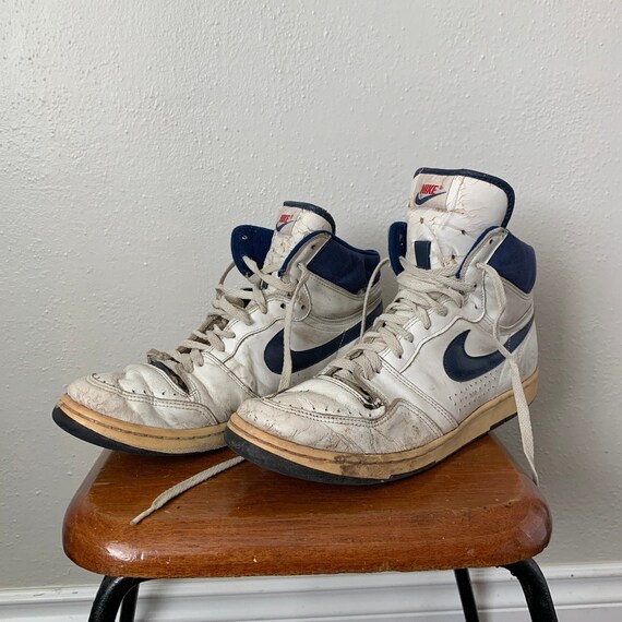NIKE コートフォースオリジナル　87年製ヴィンテージ NIKE コートフォースオリジナル 87年製ヴィンテージ - メルカリ