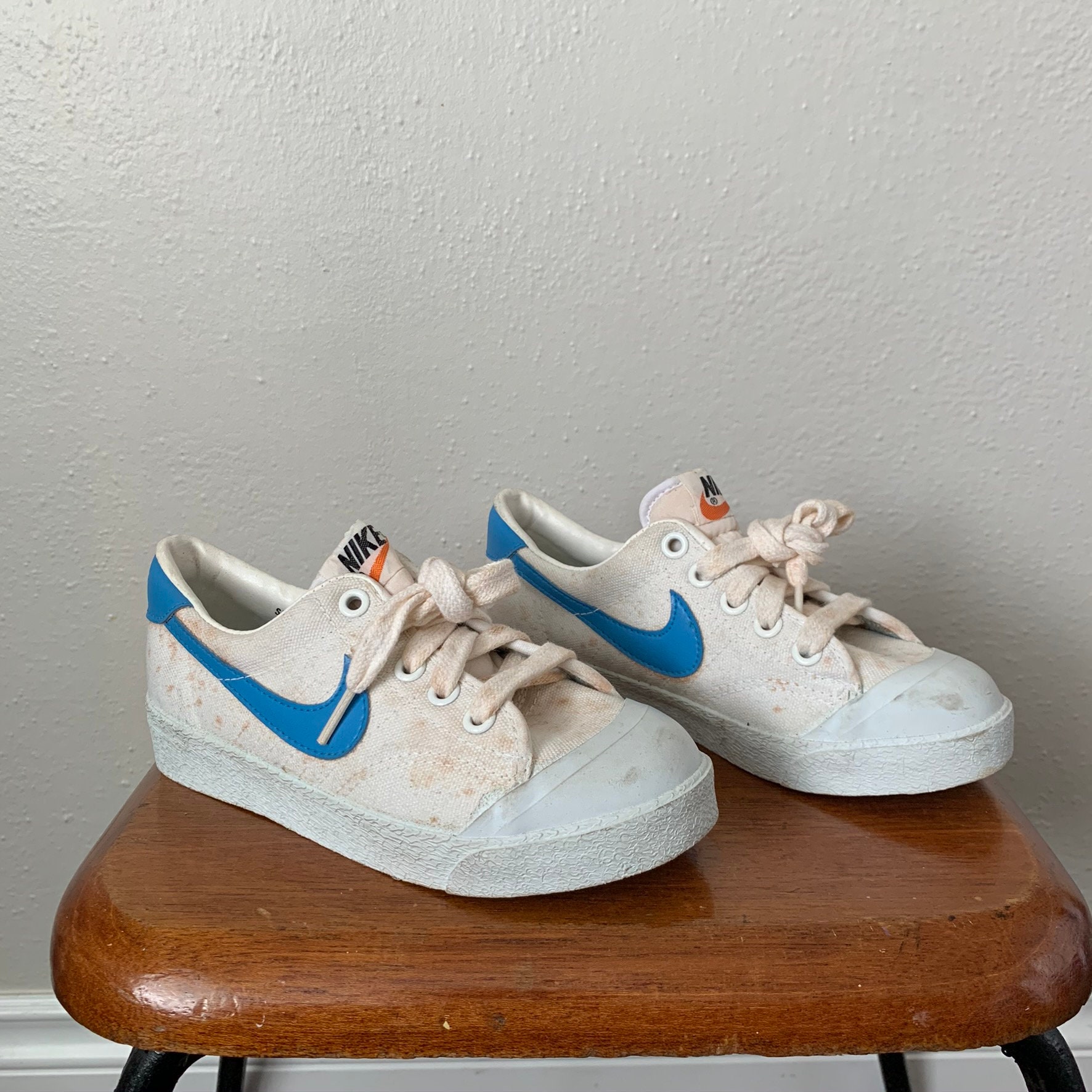 1981 Nike All Canvas Old Stock Childs Size - Etsy Sweden