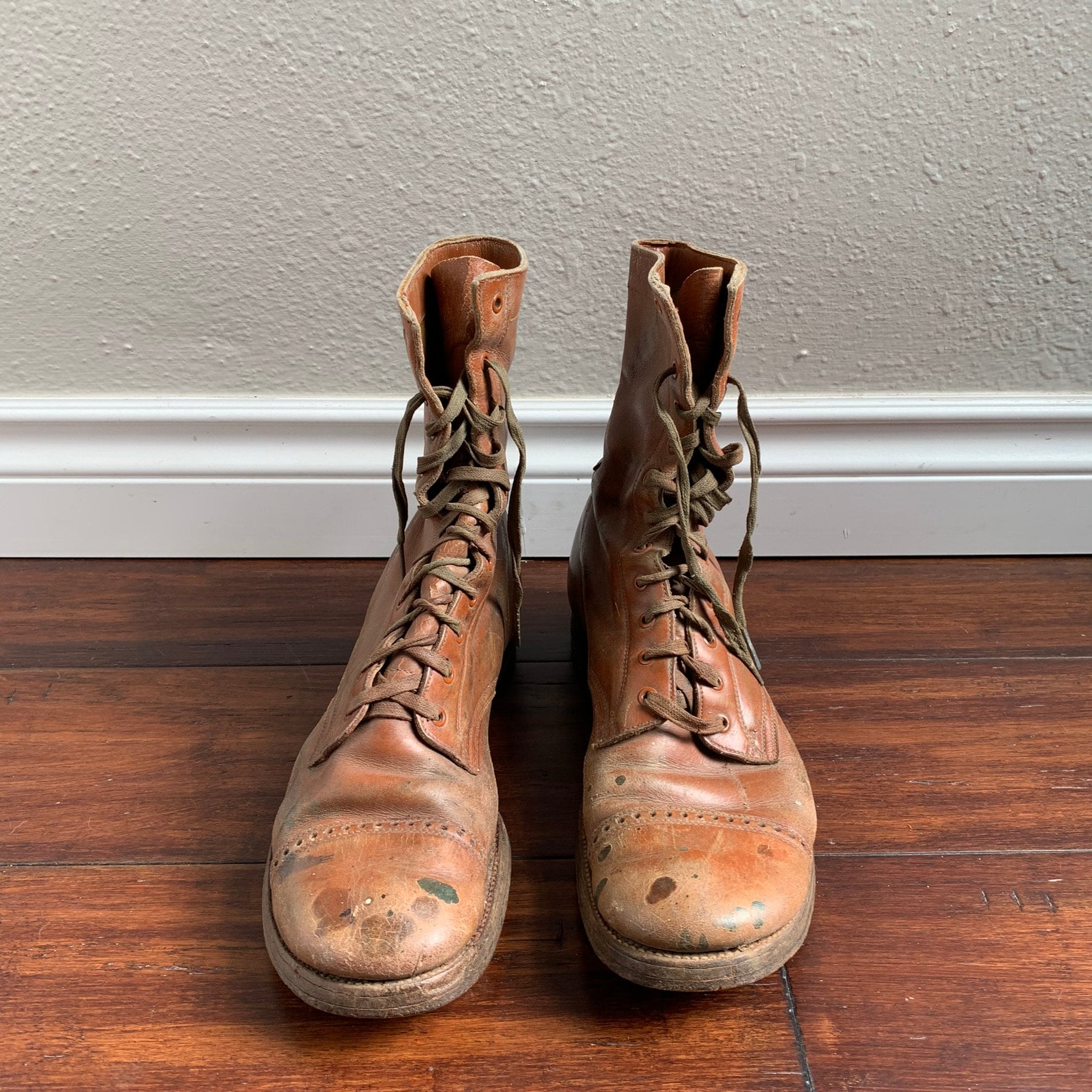 1940's WW2 Toe Cap Paratrooper Military Boots Size 9 B - Etsy 1940's WW2 Toe Cap Paratrooper Military Boots Size 9 B - Etsy