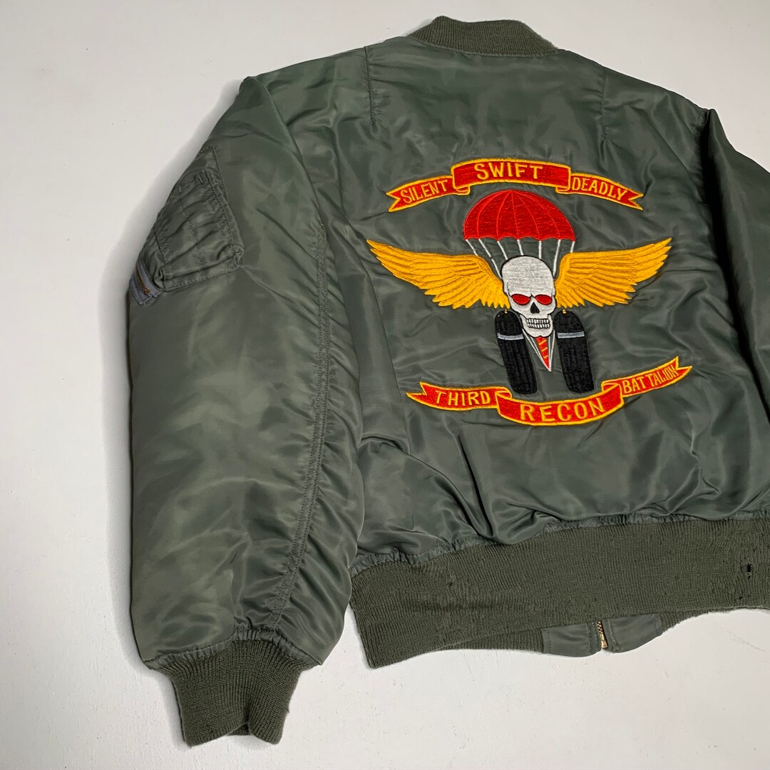 Vintage 1969 Vietnam USAF Alpha Industries MA-1 Jacket Large