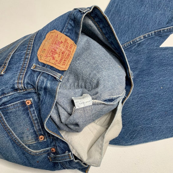 1990's Vintage Levis 501 Denim Jeans Dark Wash Di… - image 9