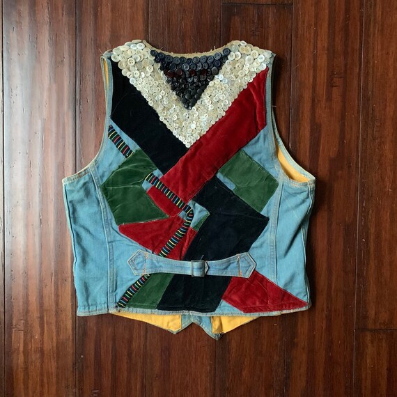 1960's Vintage Hippie Patchwork Button Covered den