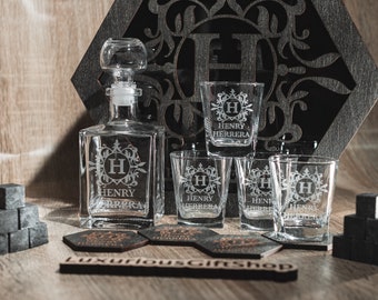 Personalized Whiskey, Whiskey Decanter Set, Christmas Gift, Whiskey Glasses, Whiskey Stones, Bourbon Decanter Set, Whiskey Gifts, Decanters