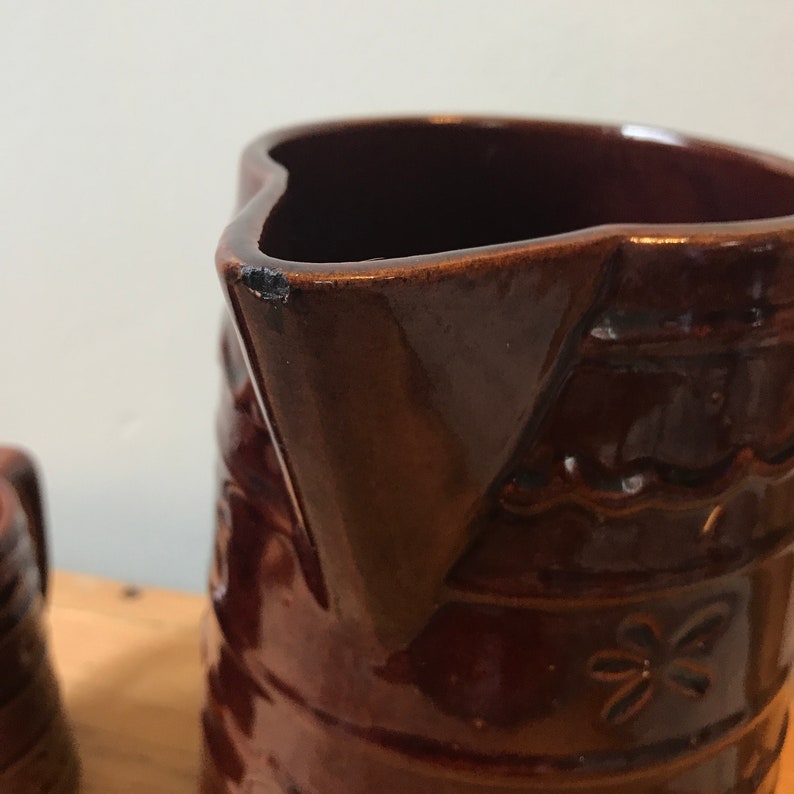 Set of 2 Vintage Marcrest Daisy and Dot Pitchers Oven Proof Brown