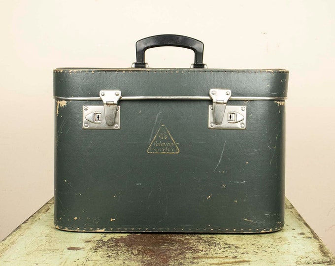 Vintage Czechian "Palavan Propan-butan" Suitcase, Retro Case, Vintage Propane Stove Case