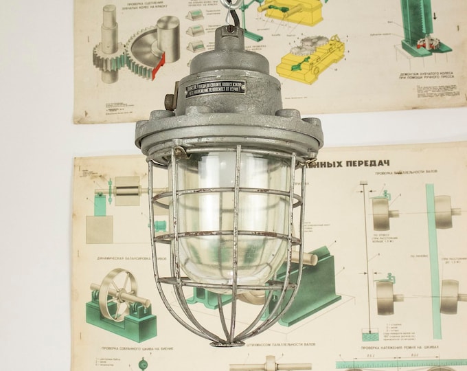 Heavy Industrial Pendant Lamp