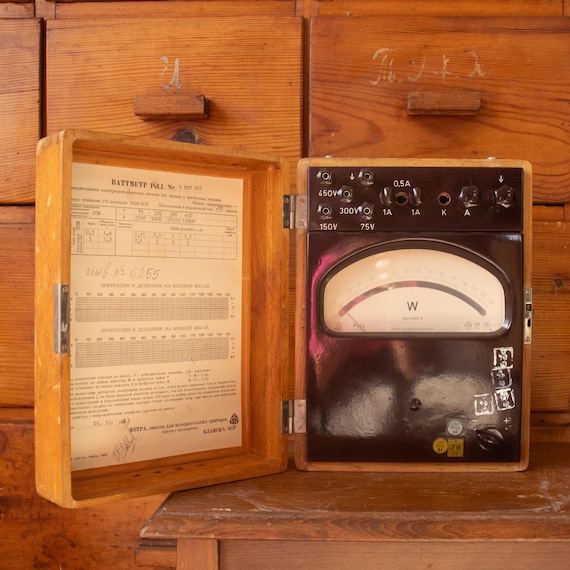 Vintage 1963 METRA Wattmeter, Czechoslovakian Electrical Measuring Instrument