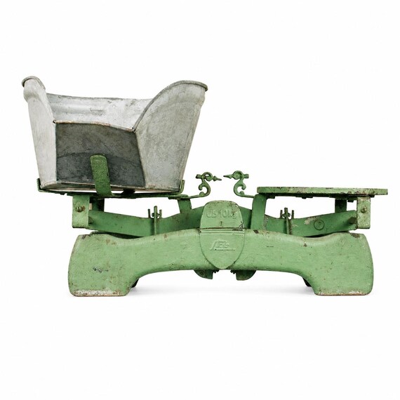 Vintage Cast Iron Market Scale, Big Russian Groceries Balance Scale