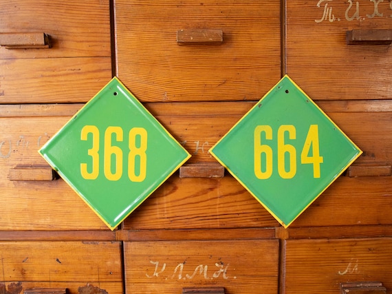 Vintage Bulgarian Enamel Industrial Number Sign – Factory Identification Plate – Green & Yellow – 20 × 20 cm