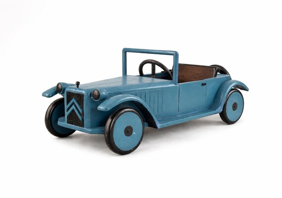 Large Vintage Wooden Citroën Traction 7C Cabriolet Model