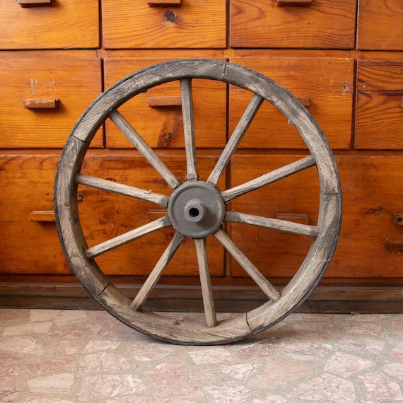 Farmhouse Wooden Cart Wheel, Rustic Wagon Wheel