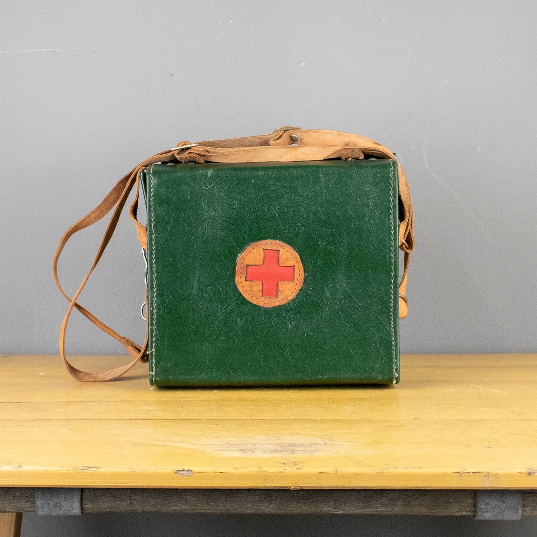 Vintage Leather Nurse Bag, Old Handbag With Red Cross Etsy