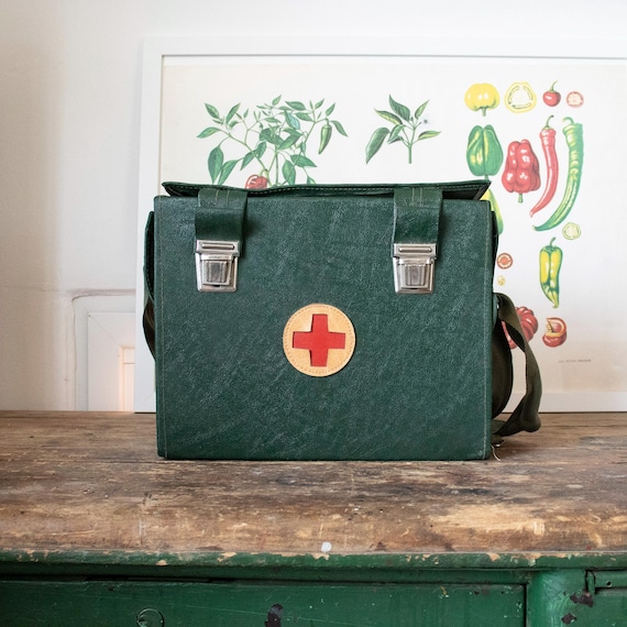Vintage Nurse Bag, Retro Handbag with a Red Cross