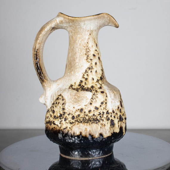 Dümler & Breiden 113/23 Fat Lava Pitcher