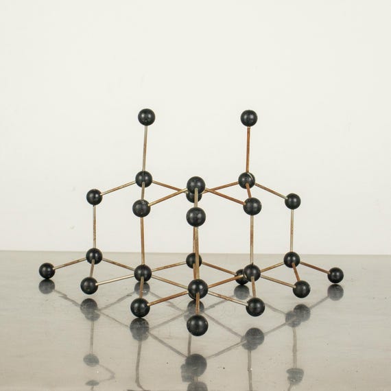 Vintage Crystal Lattice Model of Diamond