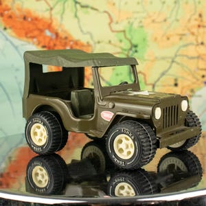 Vintage 1970s Tonka Military Jeep