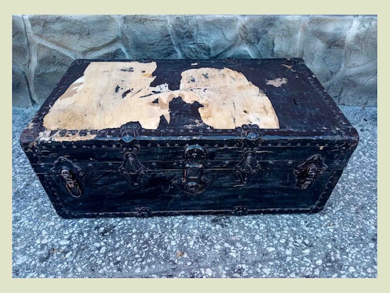 Big Black Vintage Travel Case, Vintage Wooden Luggage Case