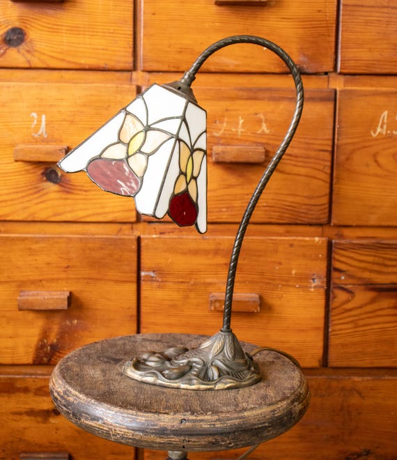 Vintage Art Nouveau Style Tiffany Table Lamp, Stained Glass Floral Desk Lamp