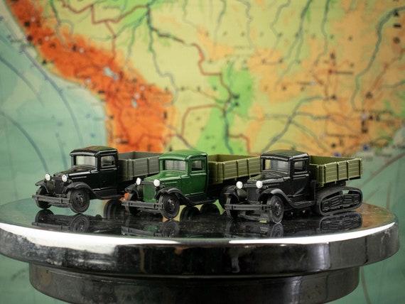 Set of 3 Vintage Soviet GAZ Toy Trucks 1:43