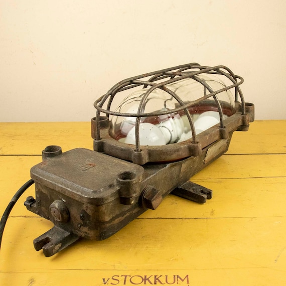 Explosion and Water-Resistant Factory Wall Lamp