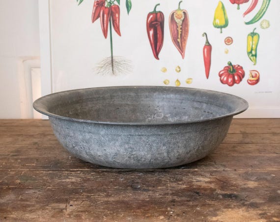 Vintage Farmhouse Zinc Basin