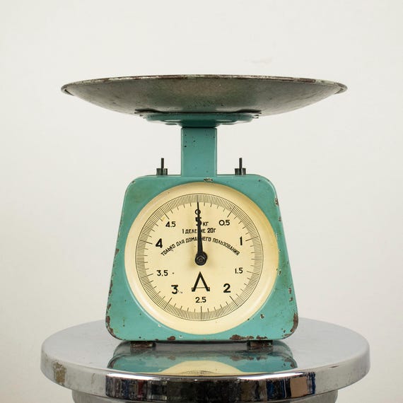 Vintage Farmhouse 5 kg Kitchen Scale