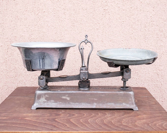 Vintage Cast Iron Groceries Scale with Aluminum Trays