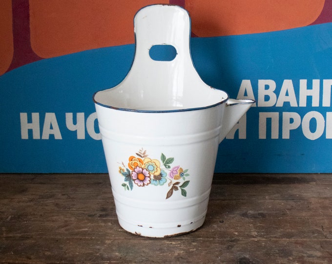 Vintage Hungarian Porcelain Enamel Bucket