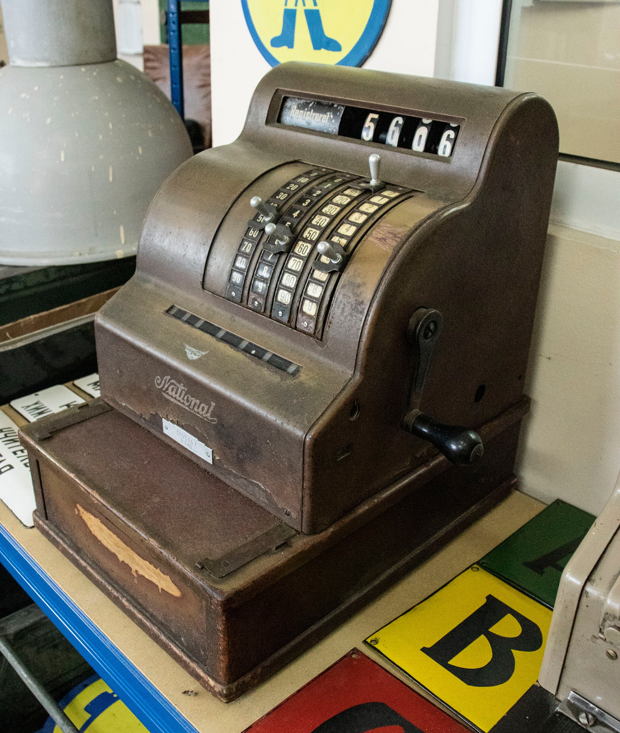 Vintage 1940s NCR National Cash Register
