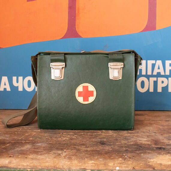 Vintage Nurse Bag, Retro Handbag with a Red Cross