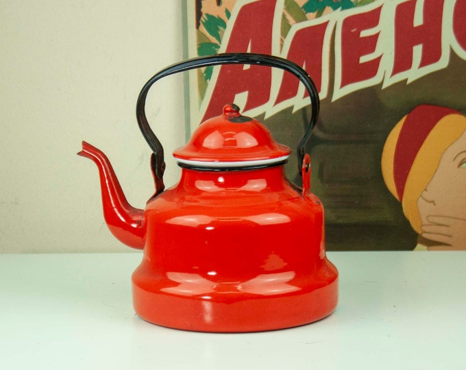 Vintage Red Enamel Teapot, Classical Red Farmhouse Teapot, Vintage Porcelain Enamel Red Teapot