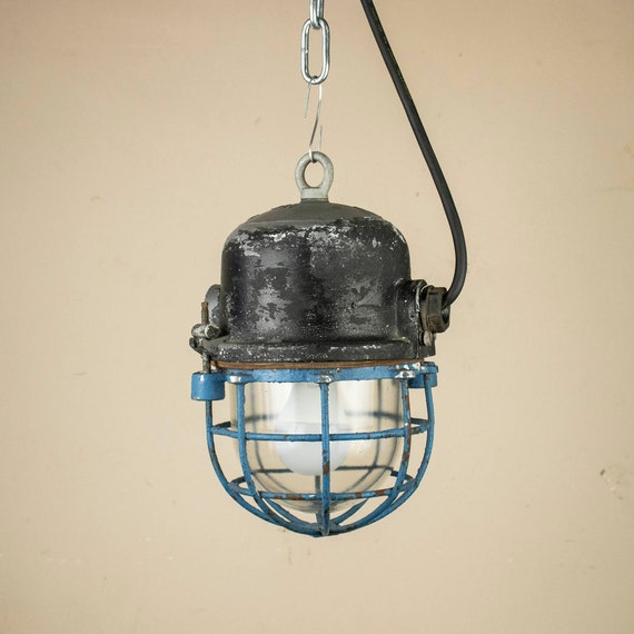 Vintage Hungarian Industrial Factory Pendant Lamp – Heavy-Duty Caged Ceiling Light